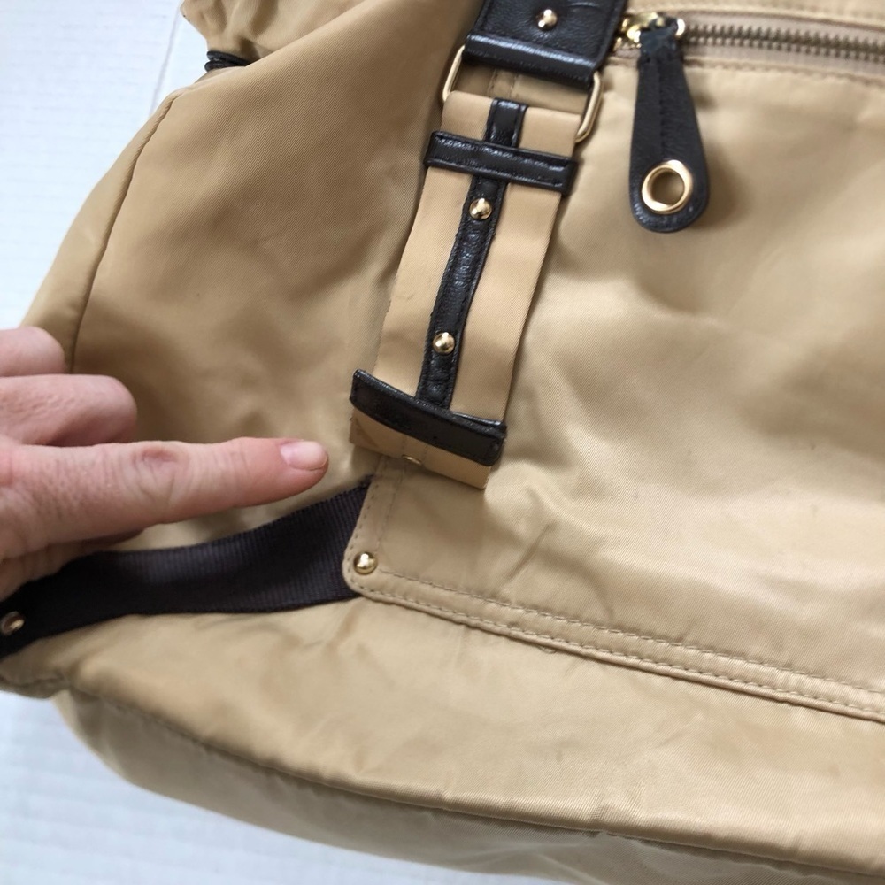GAP Expandable Tote Bag - Picture 8 of 16